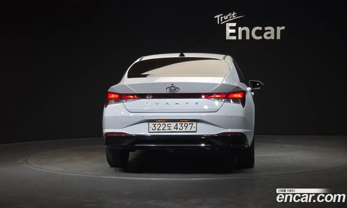 Hyundai Avante 2020 1.6 автомат (гидро), фото 4
