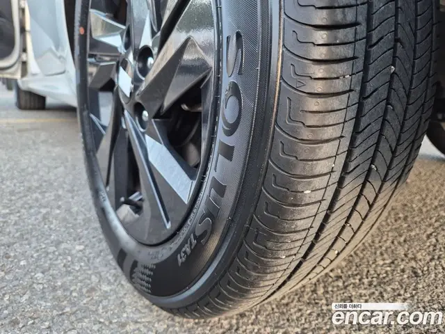Hyundai Avante 2022 1.6 автомат (гидро), миниатюра 8