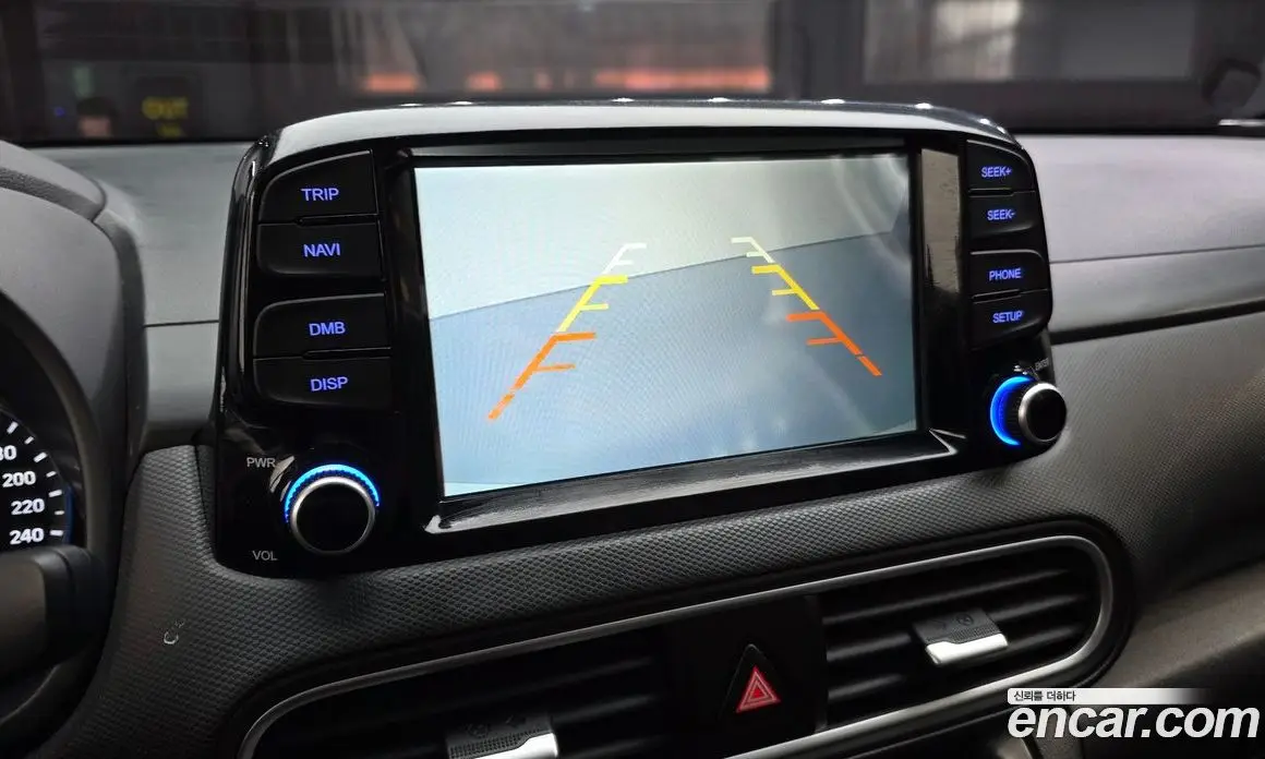 Hyundai Kona 2017 1.6 автомат (гидро), фото 15 Hyundai Kona 2017 1.6 автомат (гидро), фото 15