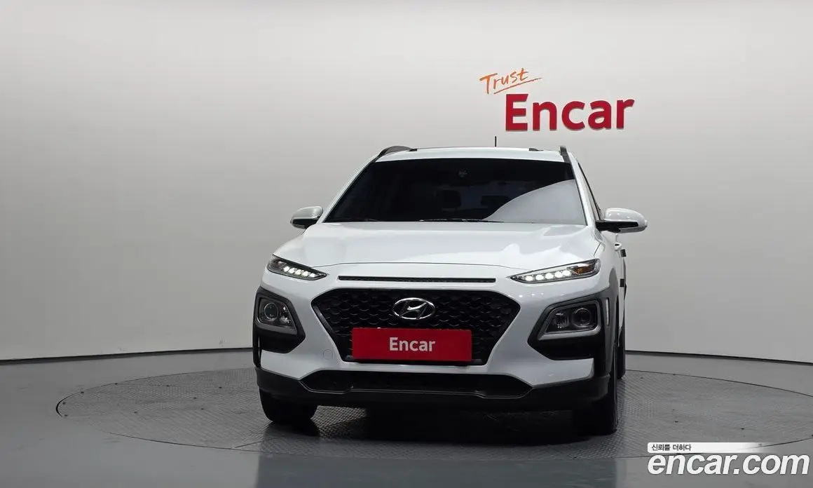 Hyundai Kona 2017 1.6 автомат (гидро), фото 3 Hyundai Kona 2017 1.6 автомат (гидро), фото 3