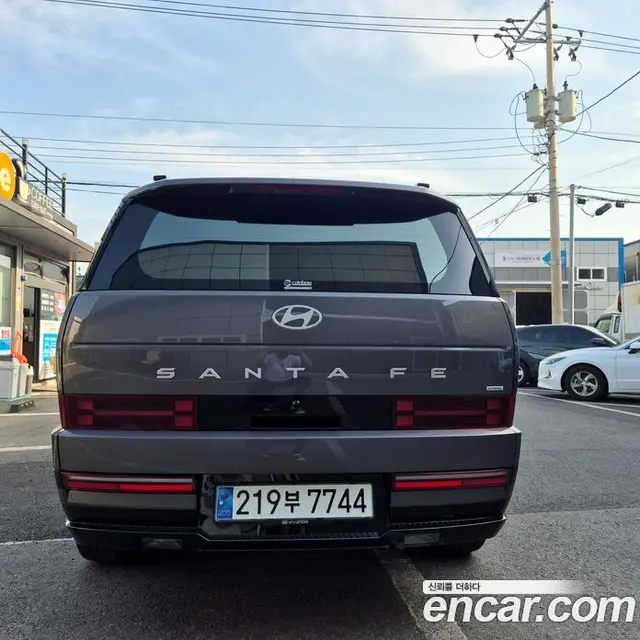 Hyundai Santa Fe 2023 1.6 автомат (гидро), миниатюра 4