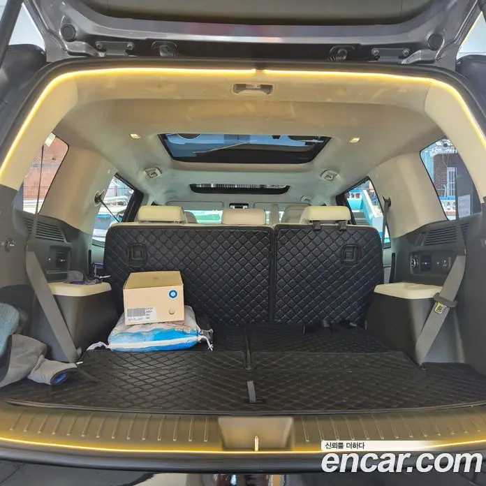 Hyundai Santa Fe 2023 1.6 автомат (гидро), фото 9