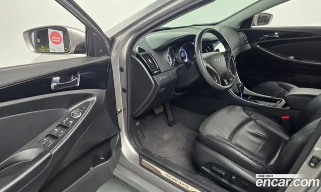 Hyundai Sonata 2010 2.0 автомат (гидро), миниатюра 11