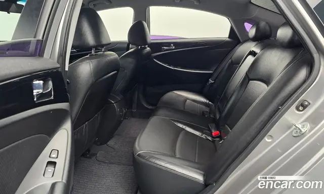 Hyundai Sonata 2010 2.0 автомат (гидро), миниатюра 12