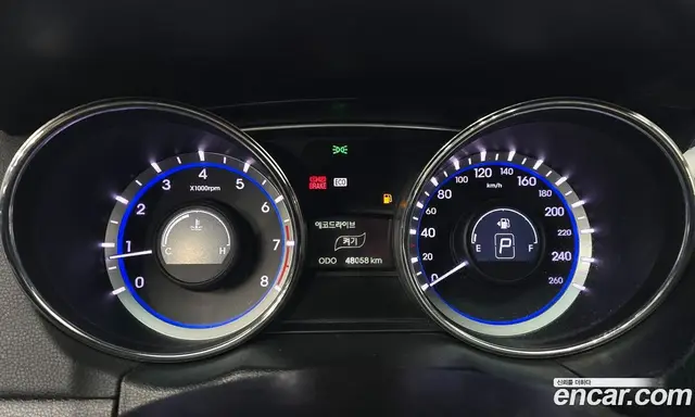 Hyundai Sonata 2010 2.0 автомат (гидро), миниатюра 8