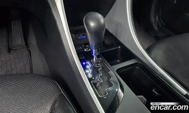 Hyundai Sonata 2010 2.0 автомат (гидро), миниатюра 9