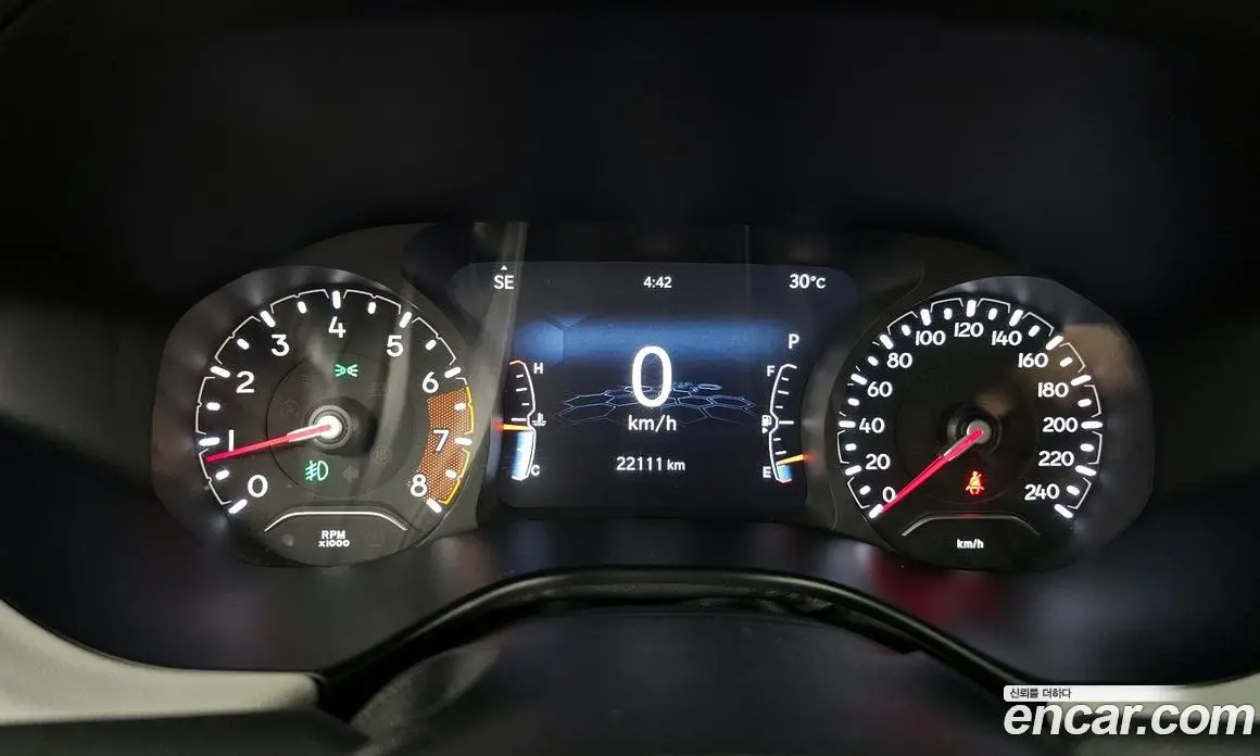 Jeep Compass 2022 2.4 автомат (гидро), фото 8 Jeep Compass 2022 2.4 автомат (гидро), фото 8