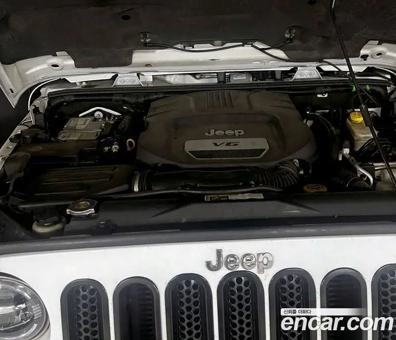 Jeep Wrangler 2016 3.6 автомат (гидро), фото 6