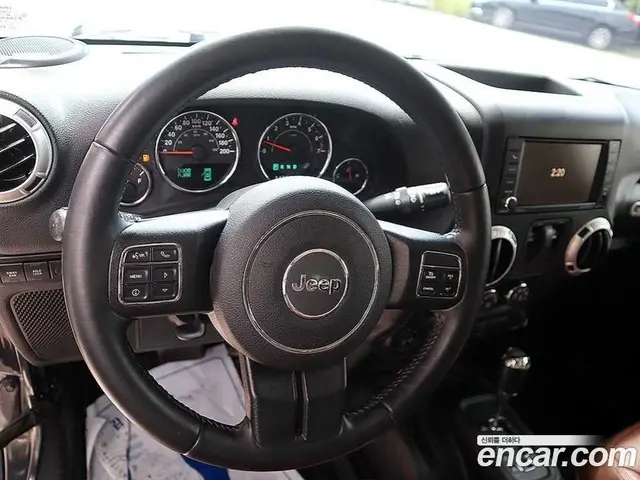 Jeep Wrangler 2017 3.6 автомат (гидро), миниатюра 12
