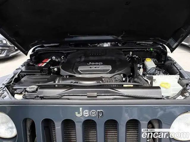 Jeep Wrangler 2017 3.6 автомат (гидро), миниатюра 6