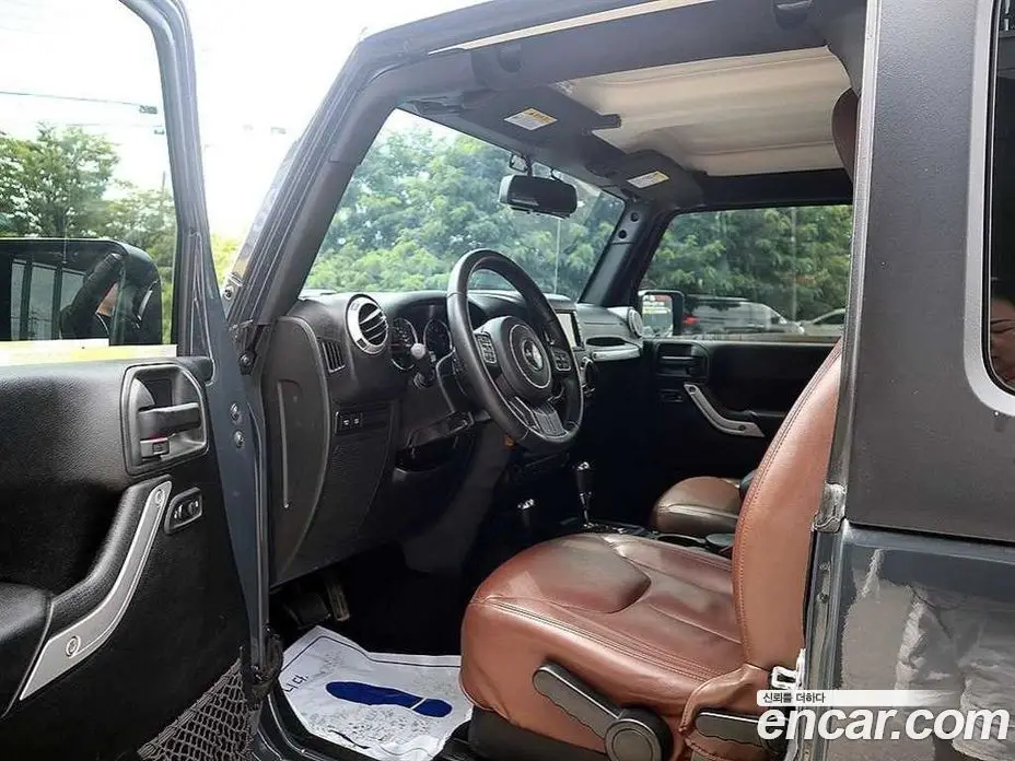 Jeep Wrangler 2017 3.6 автомат (гидро), фото 10
