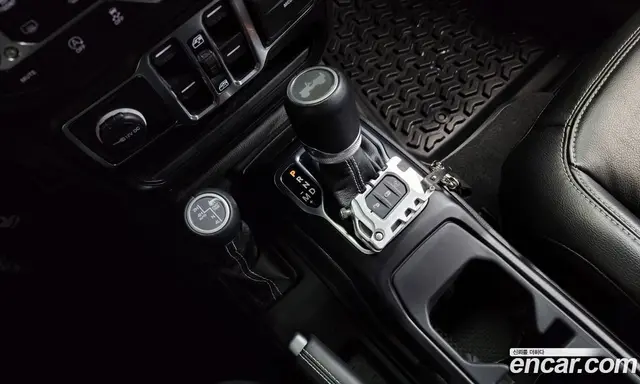 Jeep Wrangler 2023 2.0 автомат (гидро), миниатюра 9 Jeep Wrangler 2023 2.0 автомат (гидро), миниатюра 9