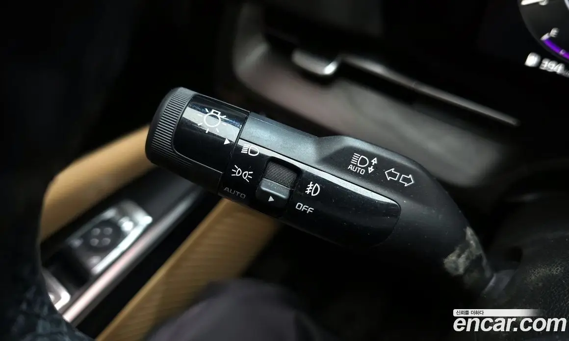 Kia Carnival 2021 2.2 автомат (гидро), фото 16