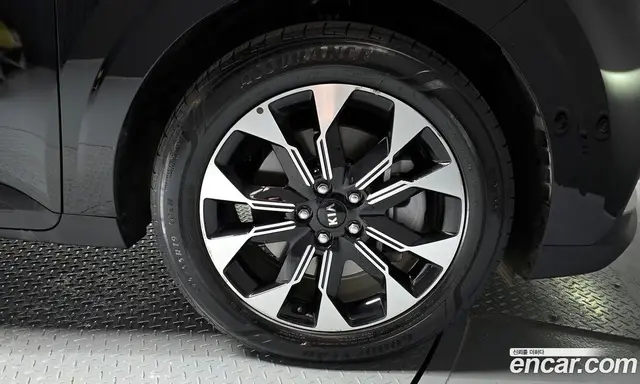 Kia Carnival 2021 2.2 автомат (гидро), миниатюра 5