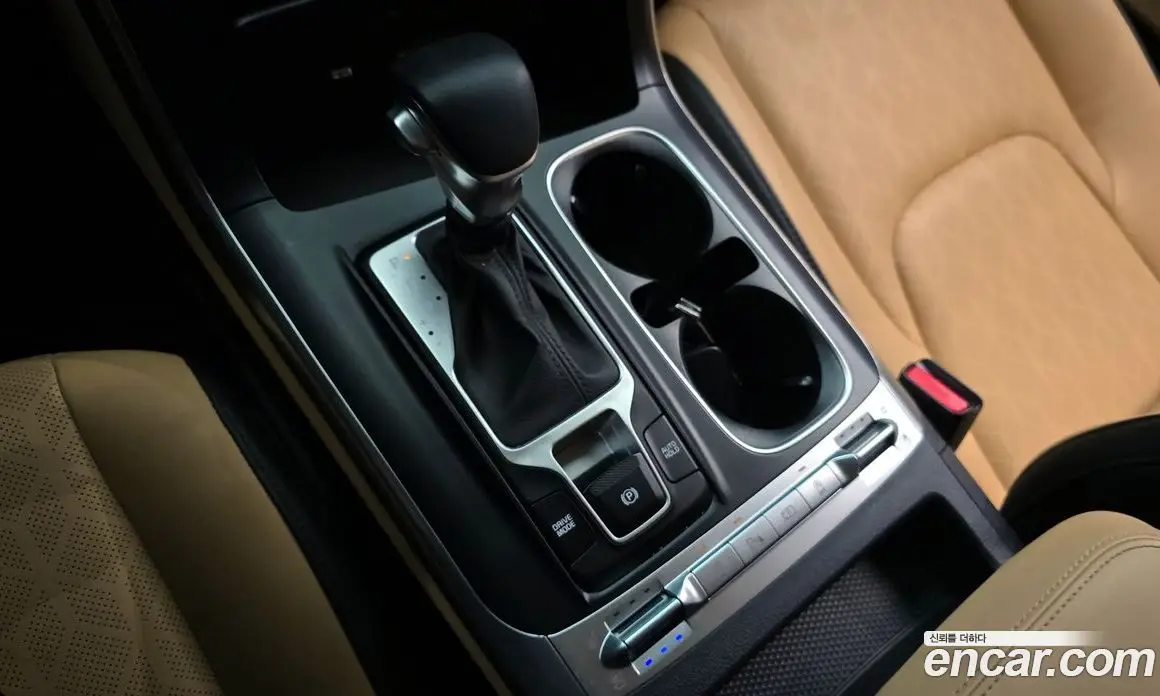 Kia Carnival 2021 2.2 автомат (гидро), фото 9
