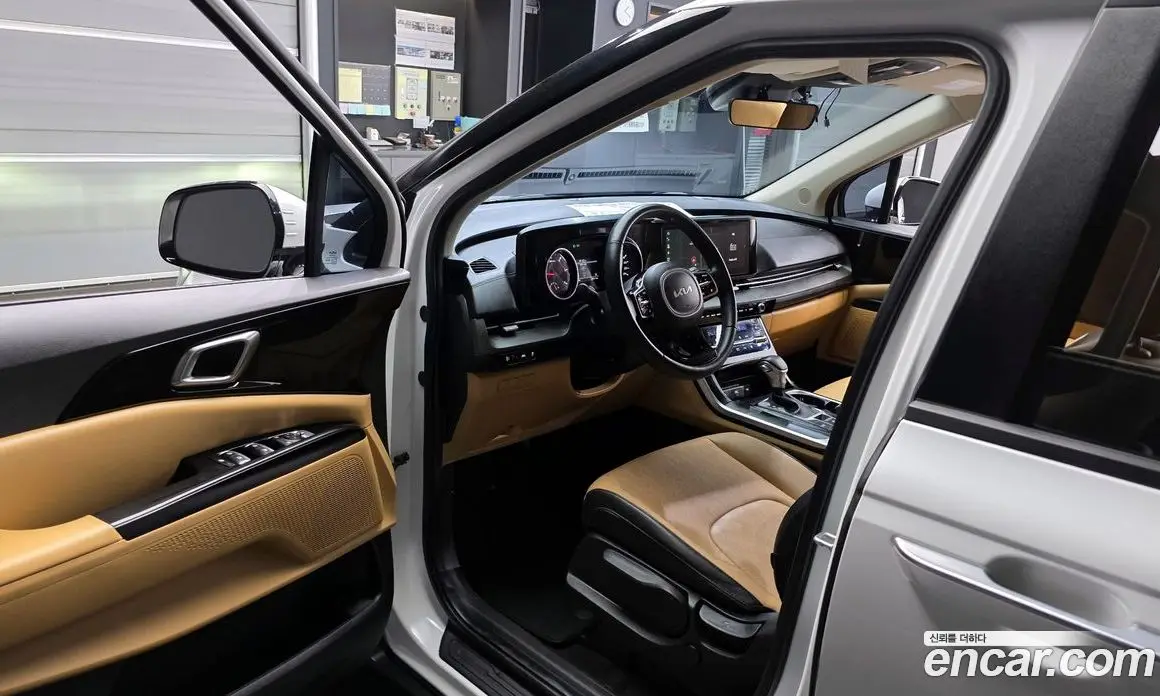 Kia Carnival 2022 2.2 автомат (гидро), фото 10 Kia Carnival 2022 2.2 автомат (гидро), фото 10