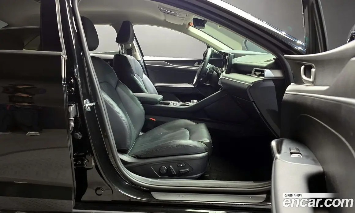 Kia K5 (Optima) 2022 1.6 автомат (гидро), фото 10 Kia K5 (Optima) 2022 1.6 автомат (гидро), фото 10