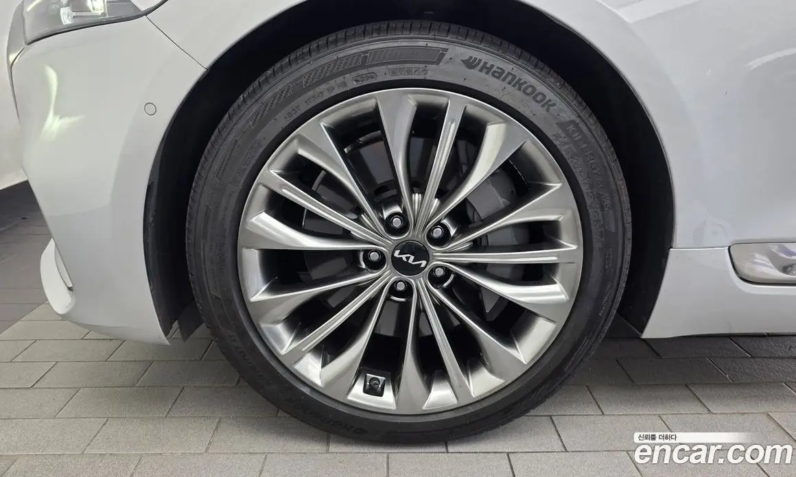 Kia K9 2021 3.8 автомат (гидро), фото 5 Kia K9 2021 3.8 автомат (гидро), фото 5