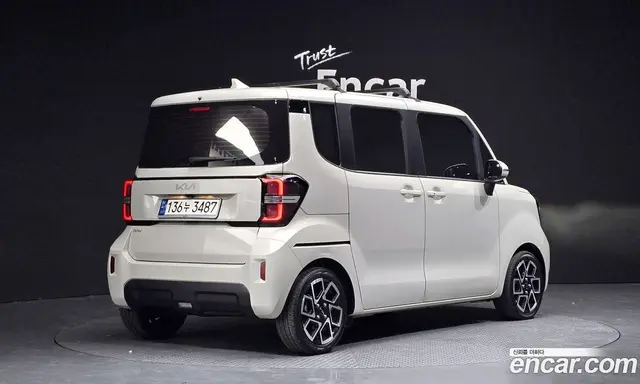 Kia Ray 2023 1.0 автомат (гидро), миниатюра 2 Kia Ray 2023 1.0 автомат (гидро), миниатюра 2