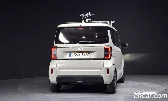 Kia Ray 2023 1.0 автомат (гидро), миниатюра 4 Kia Ray 2023 1.0 автомат (гидро), миниатюра 4