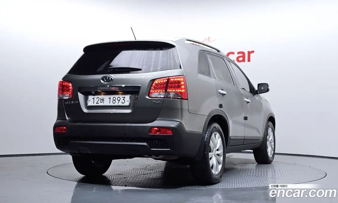 Kia Sorento 2010 2.0 автомат (гидро), фото 2 Kia Sorento 2010 2.0 автомат (гидро), фото 2