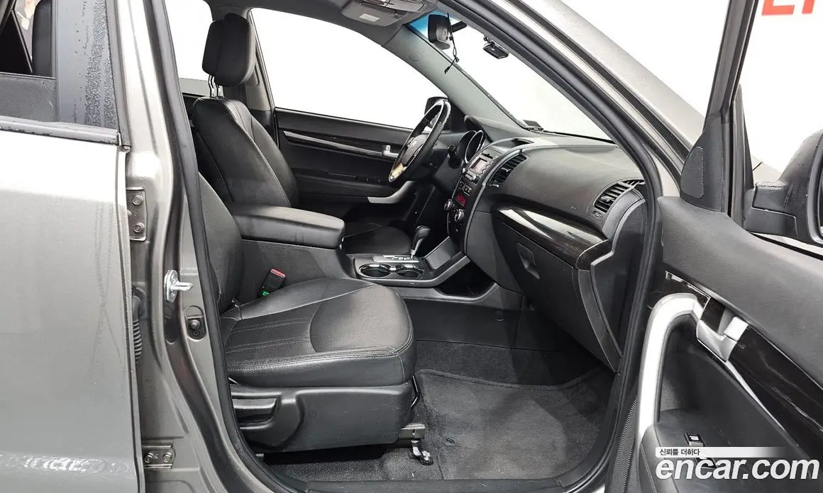 Kia Sorento 2010 2.0 автомат (гидро), фото 11 Kia Sorento 2010 2.0 автомат (гидро), фото 11