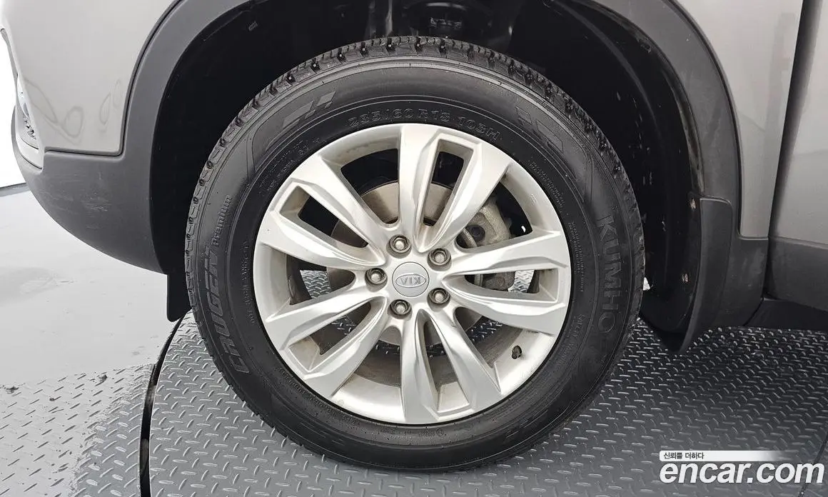 Kia Sorento 2010 2.0 автомат (гидро), фото 5 Kia Sorento 2010 2.0 автомат (гидро), фото 5