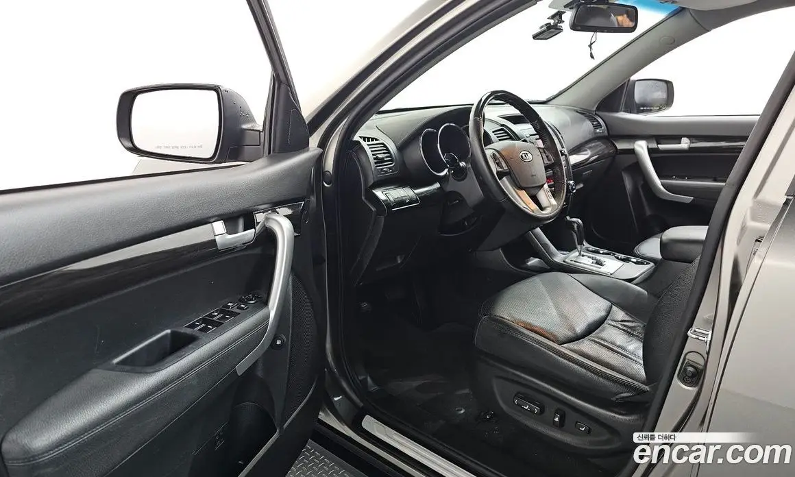 Kia Sorento 2010 2.0 автомат (гидро), фото 10 Kia Sorento 2010 2.0 автомат (гидро), фото 10