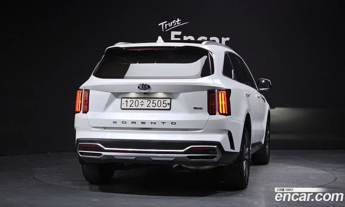 Kia Sorento 2021 1.6 автомат (гидро), фото 4 Kia Sorento 2021 1.6 автомат (гидро), фото 4
