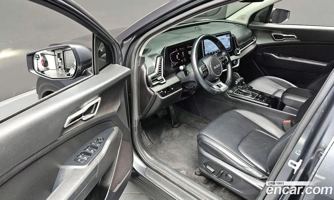 Kia Sportage 2023 1.6 автомат (гидро), фото 12