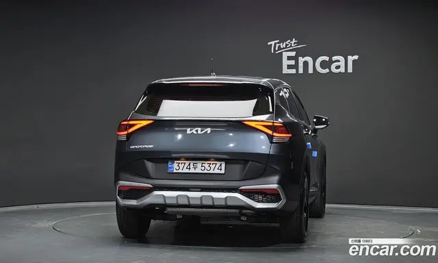 Kia Sportage 2023 1.6 автомат (гидро), миниатюра 4