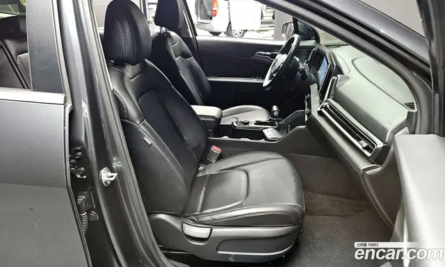 Kia Sportage 2023 1.6 автомат (гидро), миниатюра 10