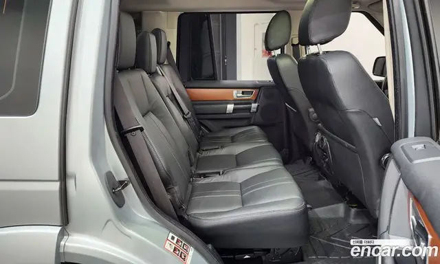 Land Rover Discovery 2011 3.0 автомат (гидро), миниатюра 11