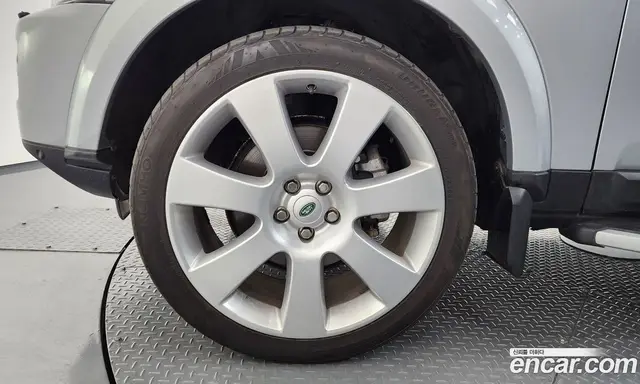 Land Rover Discovery 2011 3.0 автомат (гидро), миниатюра 5