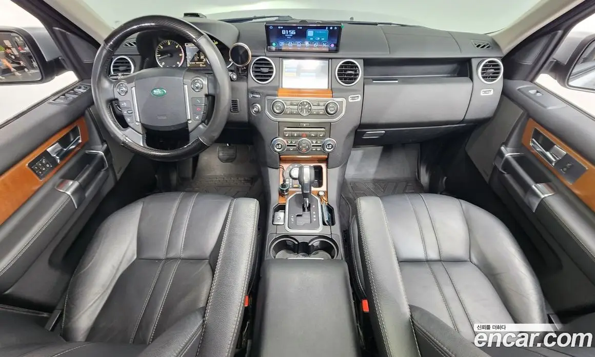 Land Rover Discovery 2011 3.0 автомат (гидро), фото 7