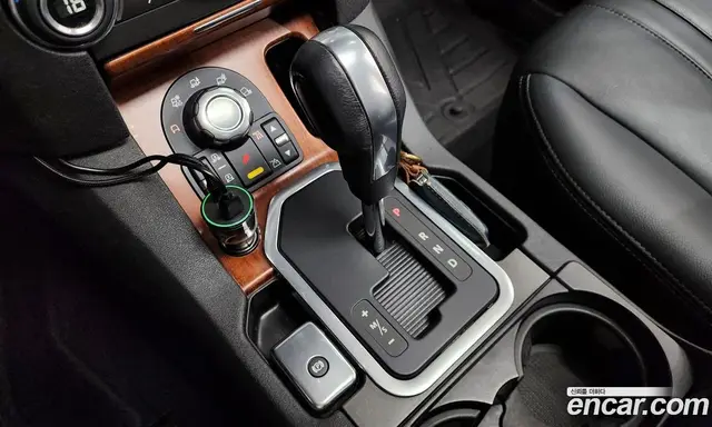 Land Rover Discovery 2011 3.0 автомат (гидро), миниатюра 9