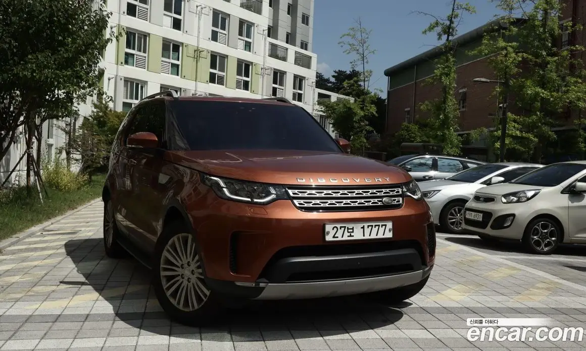 Land Rover Discovery 2019 3.0 автомат (гидро), фото 1 Land Rover Discovery 2019 3.0 автомат (гидро), фото 1