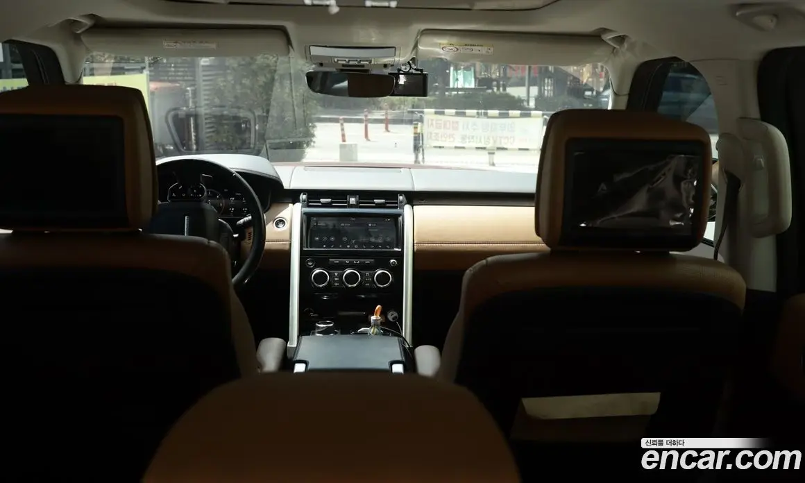 Land Rover Discovery 2019 3.0 автомат (гидро), фото 3 Land Rover Discovery 2019 3.0 автомат (гидро), фото 3