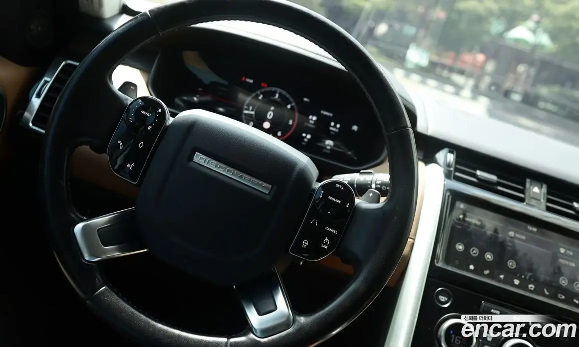 Land Rover Discovery 2019 3.0 автомат (гидро), фото 7 Land Rover Discovery 2019 3.0 автомат (гидро), фото 7