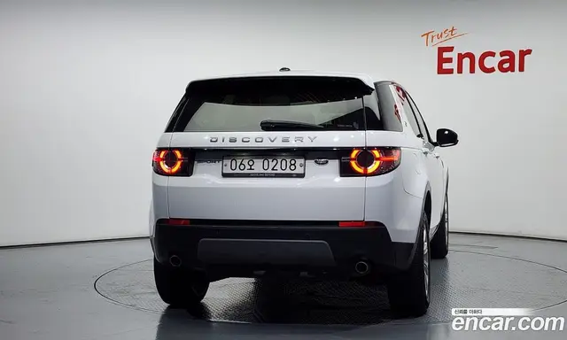 Land Rover Discovery Sport 2016 2.0 автомат (гидро), миниатюра 4 Land Rover Discovery Sport 2016 2.0 автомат (гидро), миниатюра 4