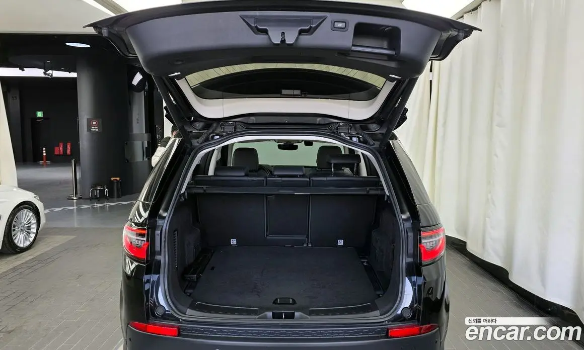Land Rover Discovery Sport 2021 2.0 автомат (гидро), фото 20 Land Rover Discovery Sport 2021 2.0 автомат (гидро), фото 20