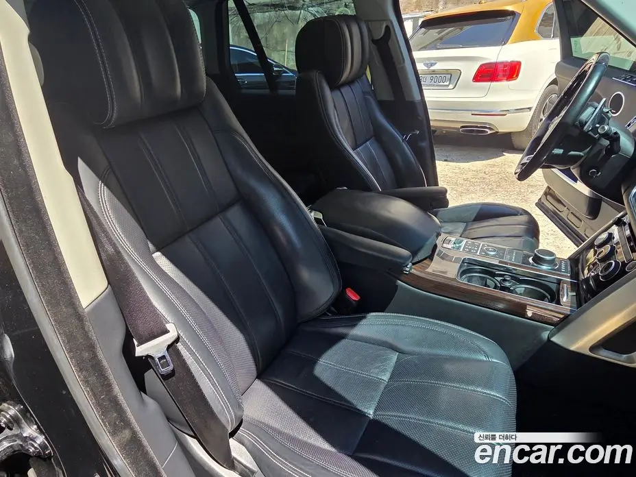 Land Rover Range Rover 2016 4.4 автомат (гидро), фото 17