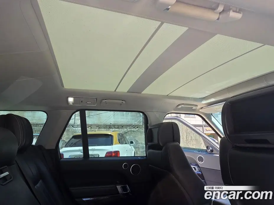 Land Rover Range Rover 2016 4.4 автомат (гидро), фото 20