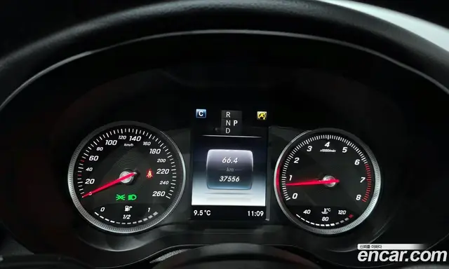 Mercedes-Benz C-Class 2018 2.0 автомат (гидро), миниатюра 8