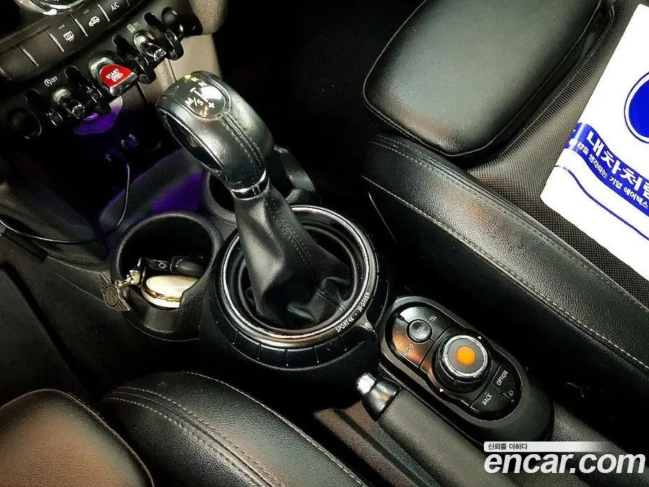 Mini Cooper 2016 1.5 автомат (гидро), фото 13 Mini Cooper 2016 1.5 автомат (гидро), фото 13