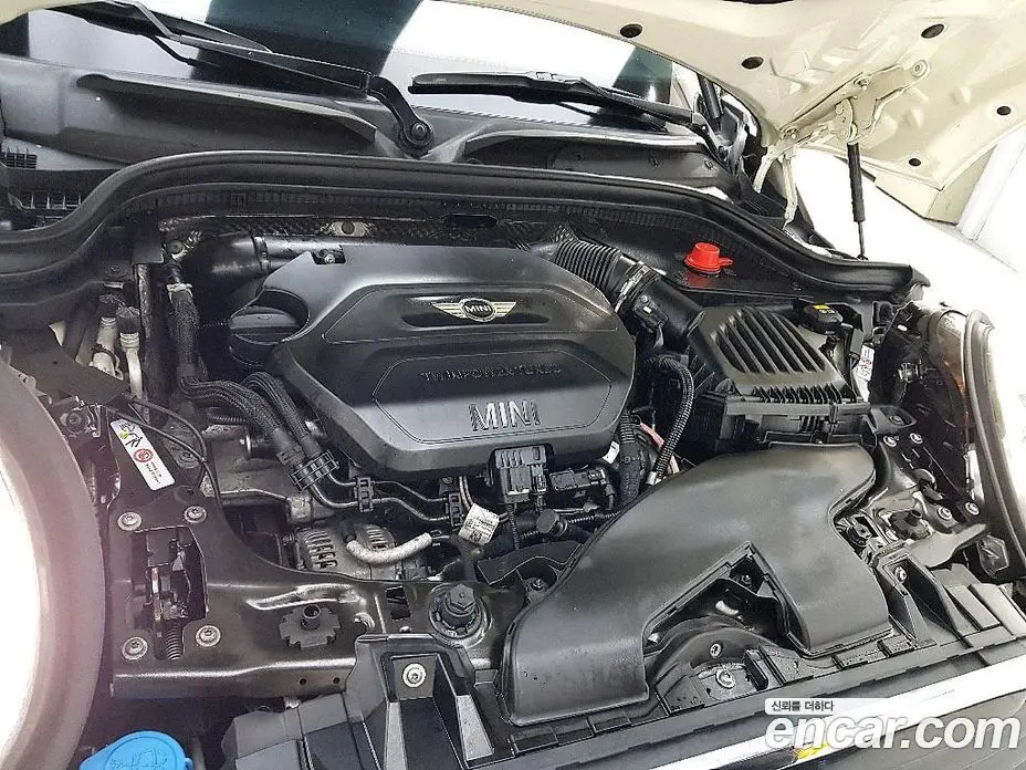 Mini Cooper 2016 1.5 автомат (гидро), фото 6 Mini Cooper 2016 1.5 автомат (гидро), фото 6