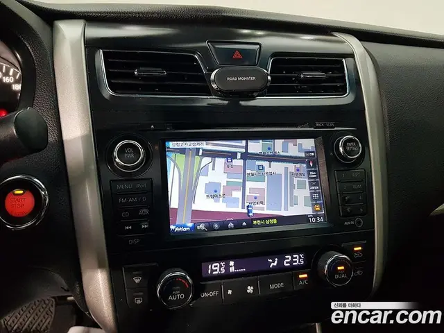 Nissan Altima 2015 2.5 автомат (гидро), миниатюра 12