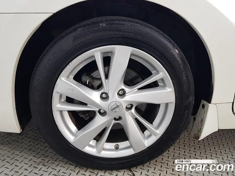 Nissan Altima 2015 2.5 автомат (гидро), фото 20