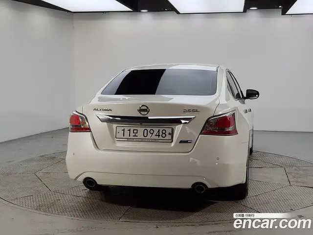 Nissan Altima 2015 2.5 автомат (гидро), миниатюра 3