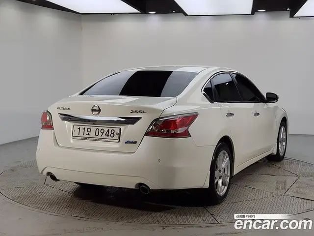 Nissan Altima 2015 2.5 автомат (гидро), миниатюра 4